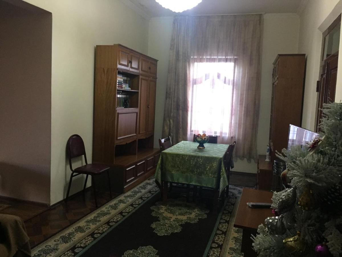 Tinas Sweet Home Батумі Екстер'єр фото